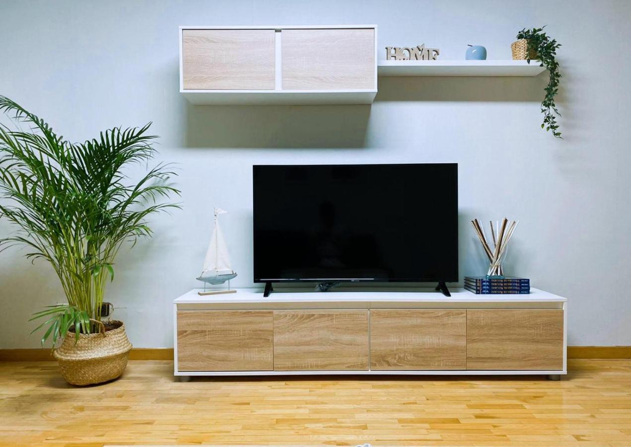 Duenas Apartment โอเบียโด ภายนอก รูปภาพ