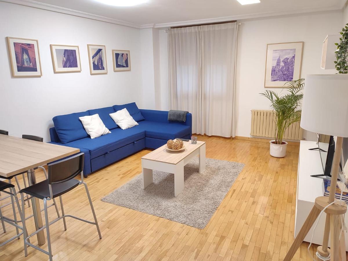 Duenas Apartment โอเบียโด ภายนอก รูปภาพ